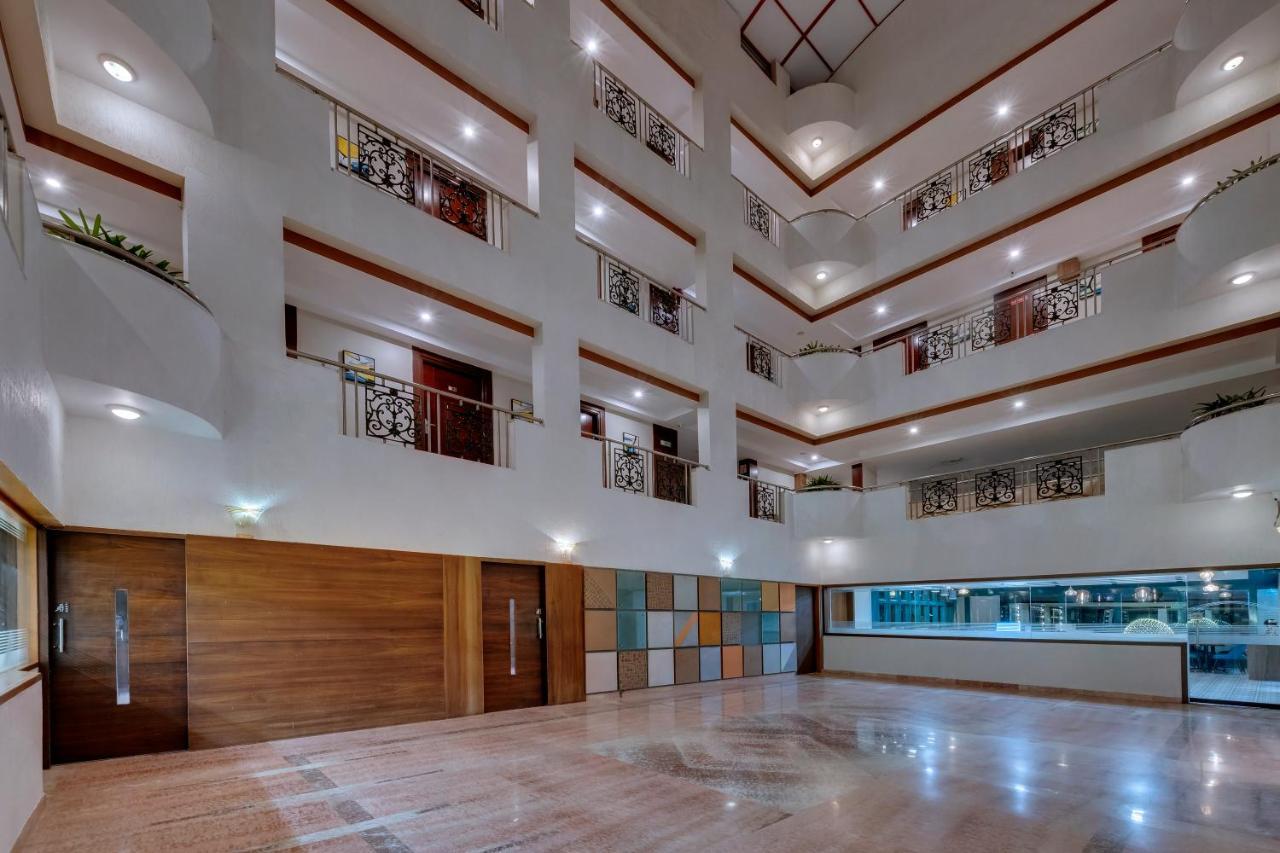 The Fern Residency Hubballi Luaran gambar
