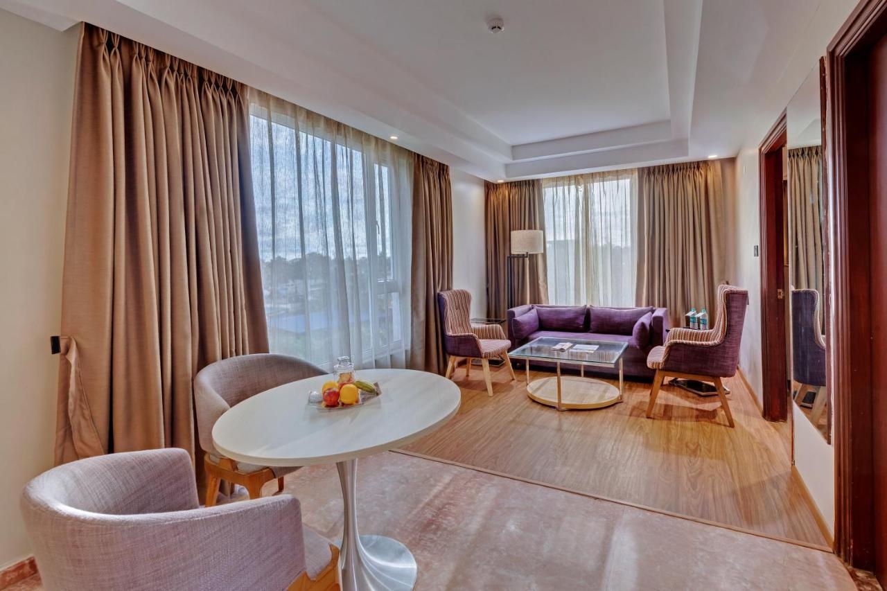 The Fern Residency Hubballi Luaran gambar
